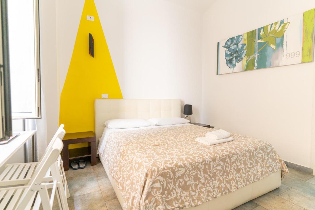 Romafullhouse Guesthouse Exterior photo